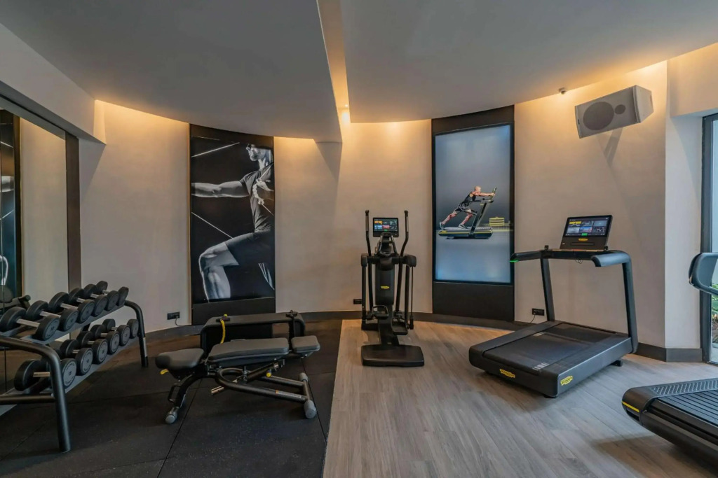 Отель Kwetu Nairobi Curio Collection By Hilton