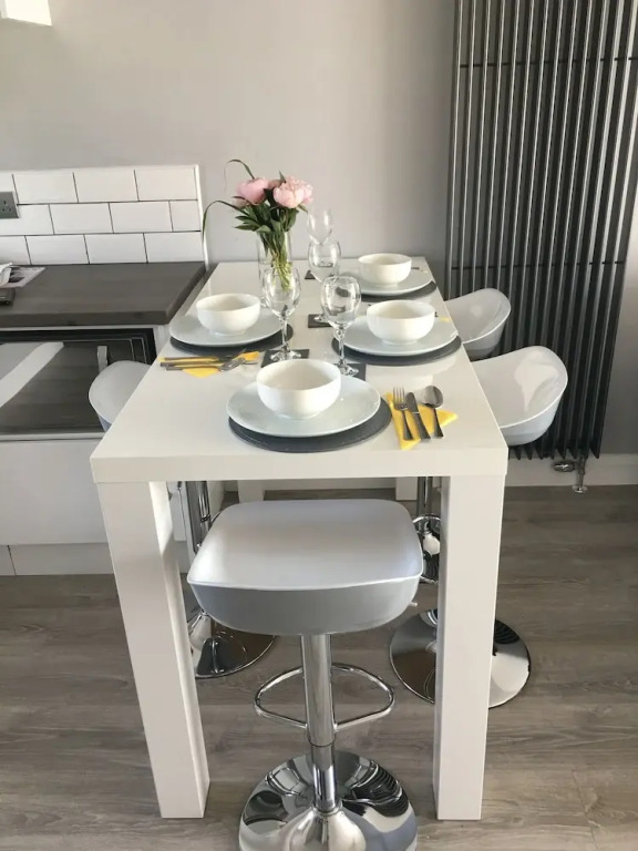 University Central Apartment