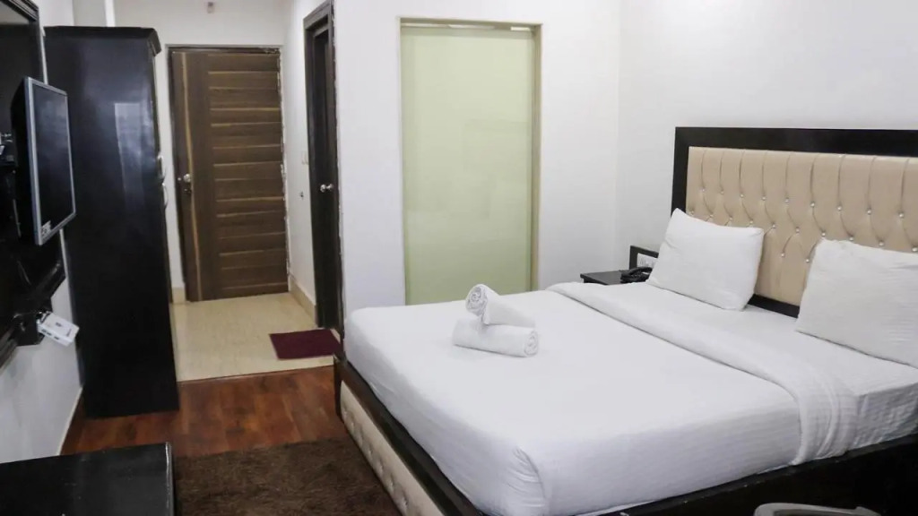 AK Continental - Mcleodganj
