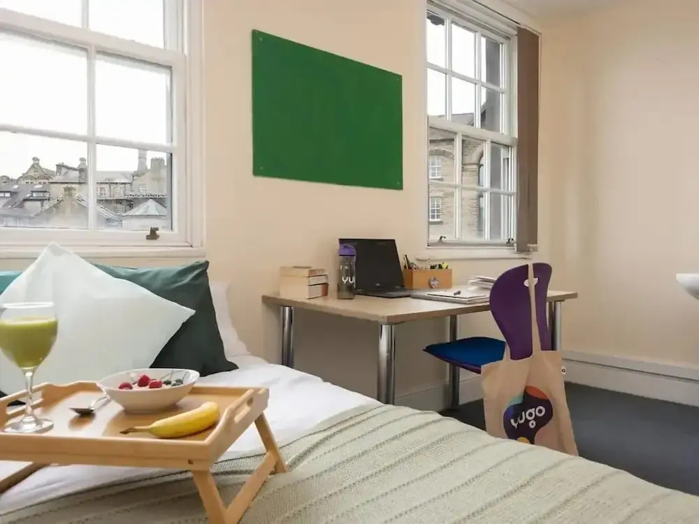 For Student Only - Cable Street 10 Min Walk to Lancaster Station