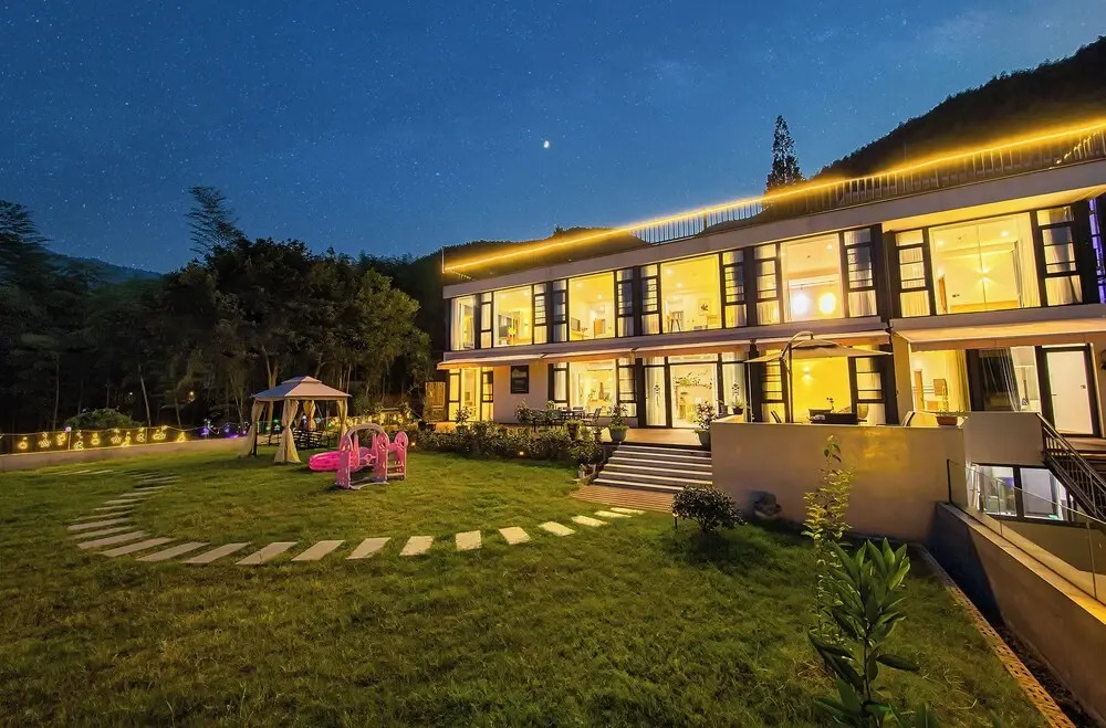 Chuxiu Hot Spring Boutique Homestay