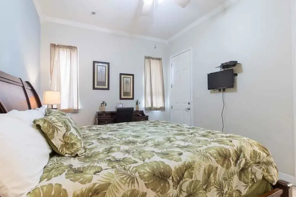 Saturn Living Condominium 1