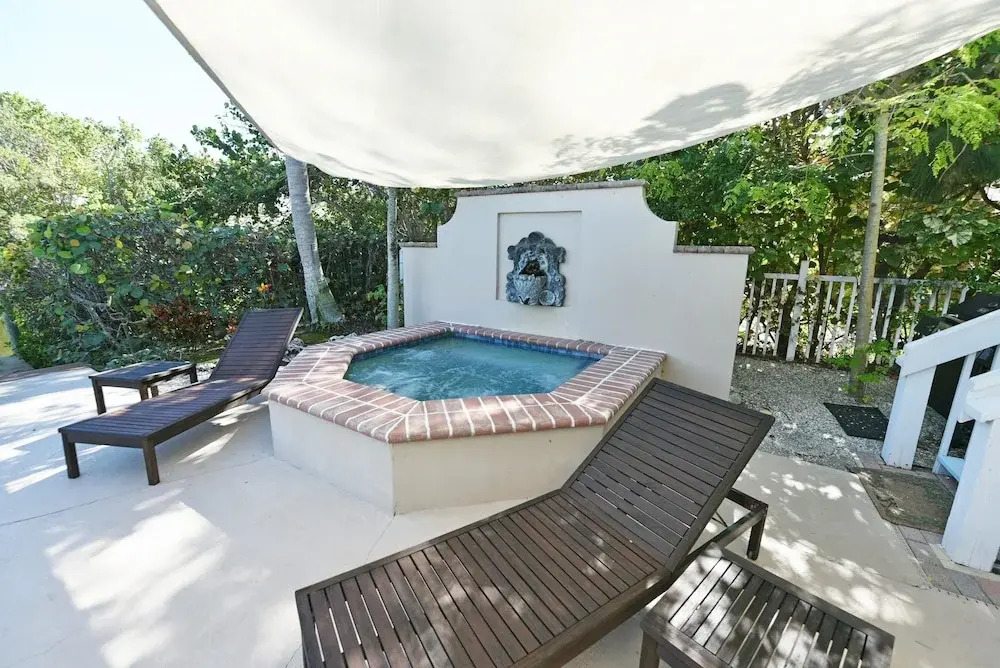 Acacia Breeze Apartment 3