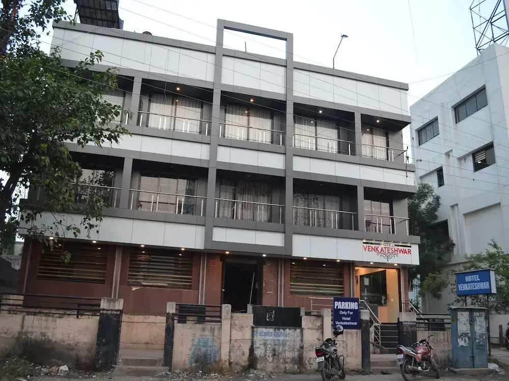 OYO 9938 Hotel Venkateshwara