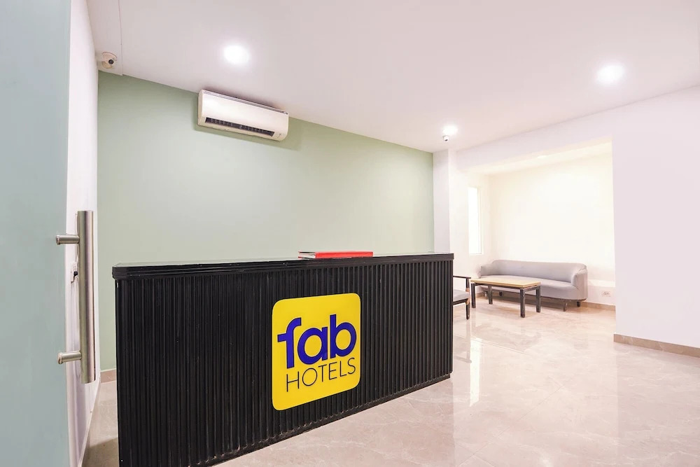 Fabhotel Moro Gujranwala Town