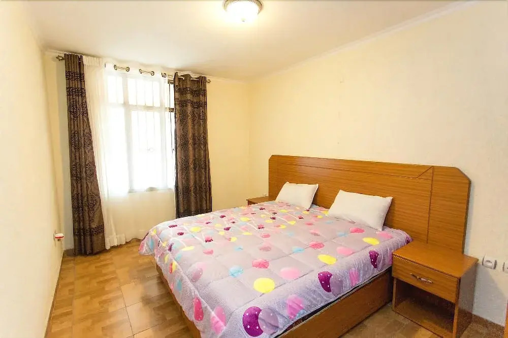 Eden Escape Apartments