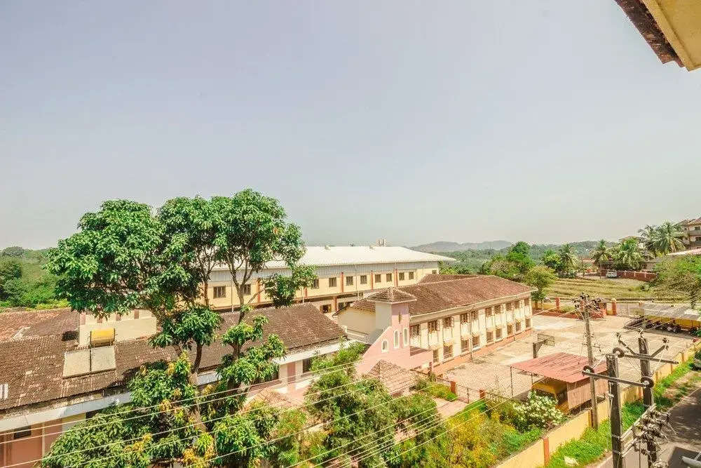 OYO 19390 Home Elegant 2bhk Aldona