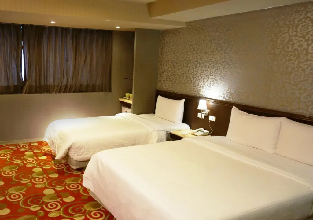 Say Love Hotel
