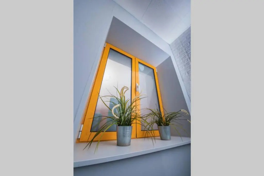 Huge Stylish Apartment Monroe 1 / City Centre