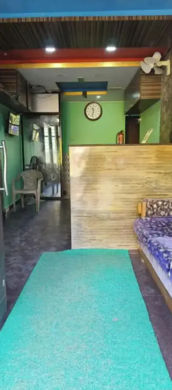 DhamStay Hotel Samrat Palace Near Beach