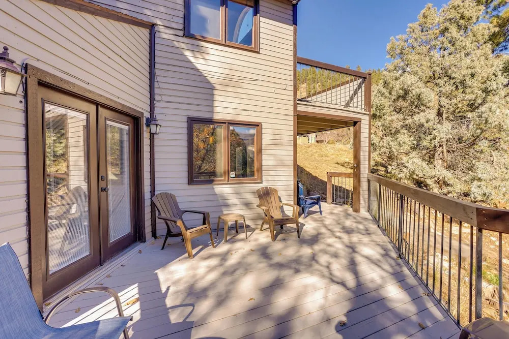 Near Trails! Sun-drenched Durango Escape w/ View