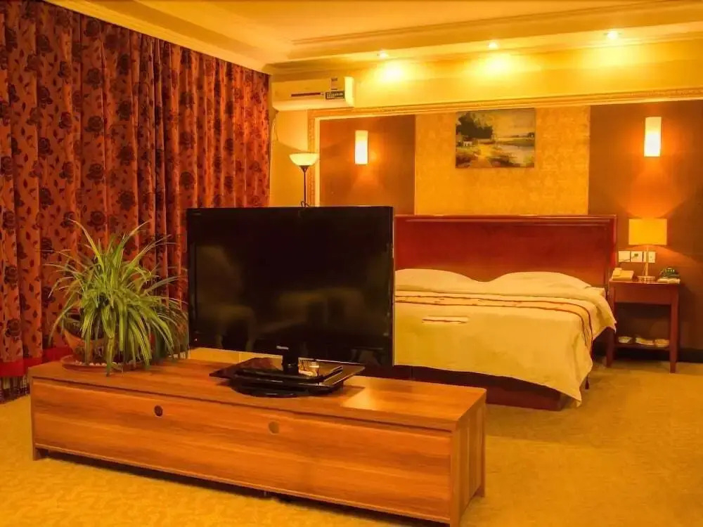 GreenTree Inn Dalian Airport Express Hotel
