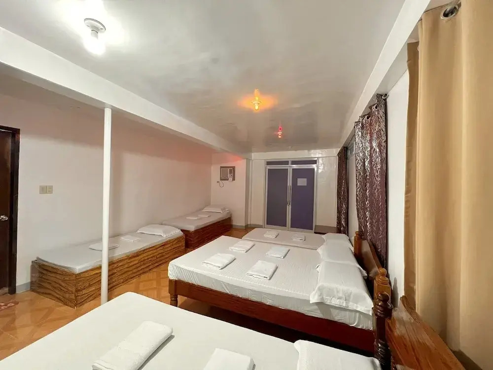 RedDoorz at Lao Singuan Homestay