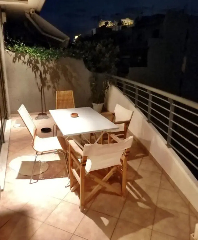 Modern 5thfloor Acropolis view apartment