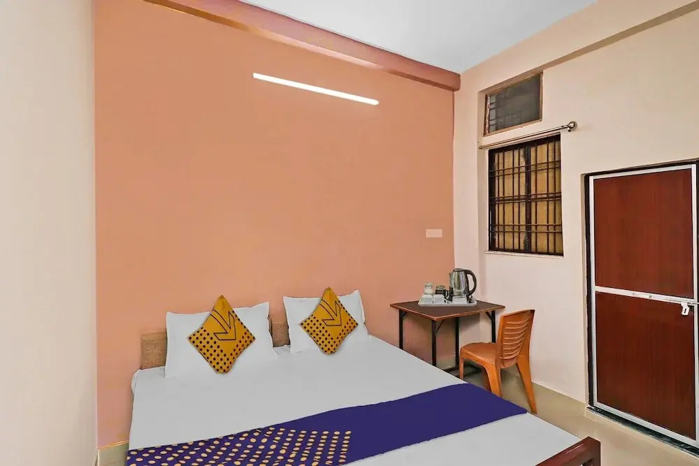 Shivram Hotel by OYO Rooms