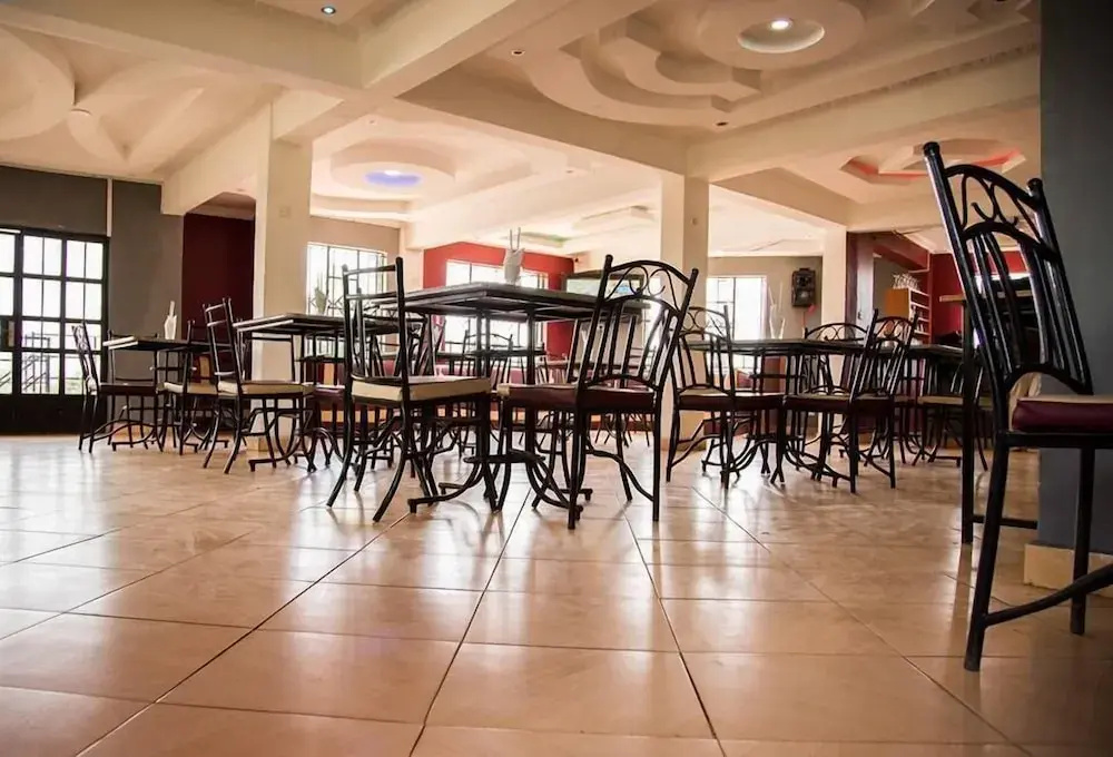 Lila Hotel