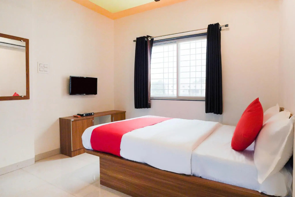 OYO 61337 Hotel Mauli