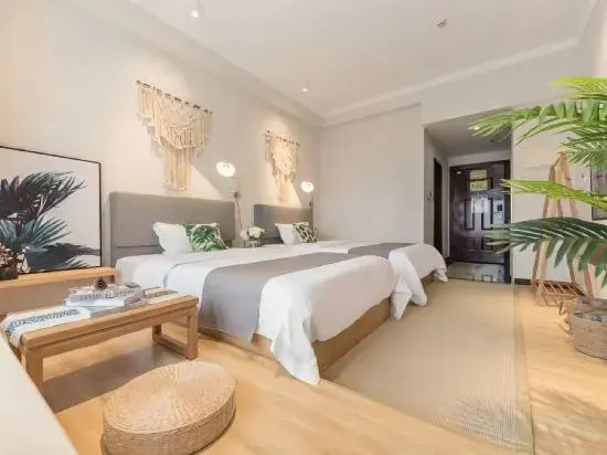 Yilong Apartment