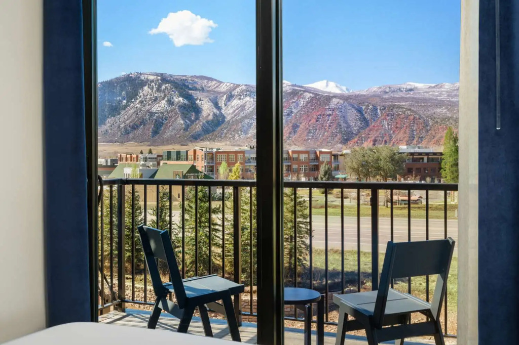 The Hoffmann Hotel Basalt Aspen Tapestry Collection Hilton