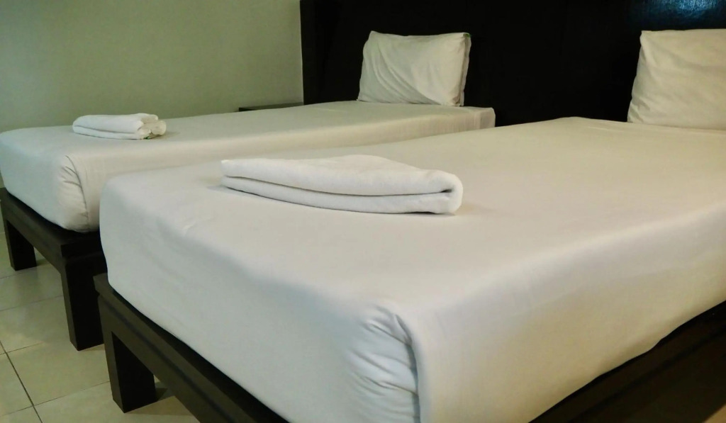Orm Thong Apartment - SHA Plus