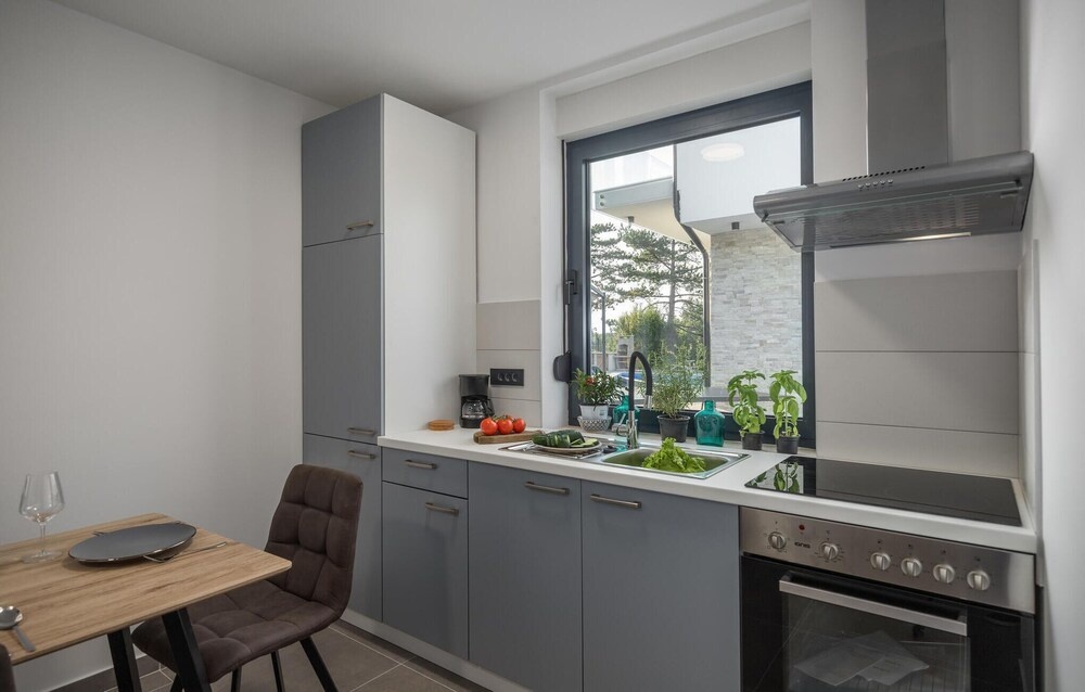 Nice Home In Sveti Vid Miholjice