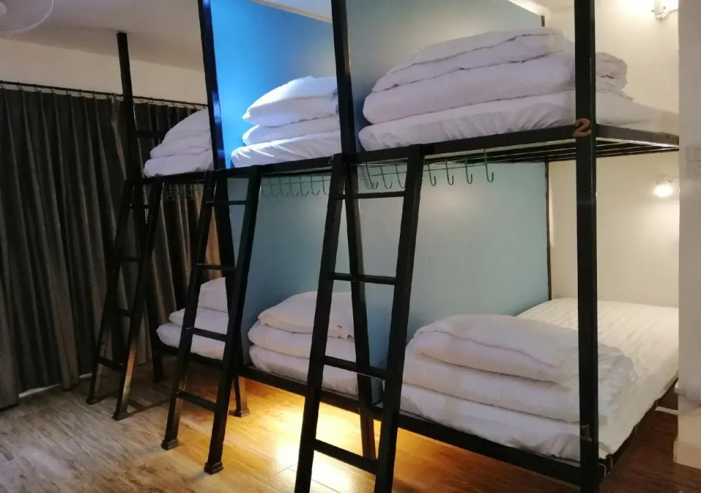 Life Hostel