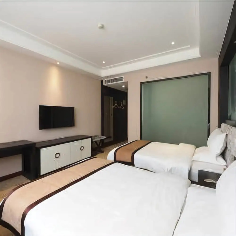 Starway Hotel