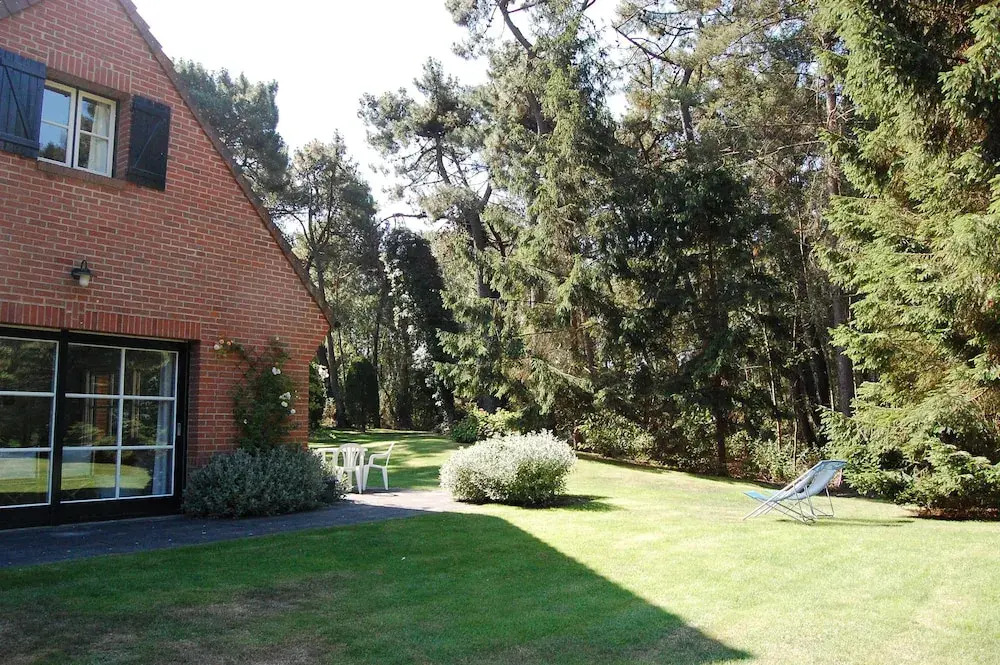 Villa Benson House