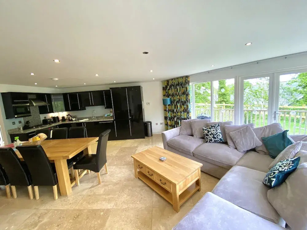 Trewhiddle Retreat V10 by Together Travel - Luxury 4-Bedroom Villa