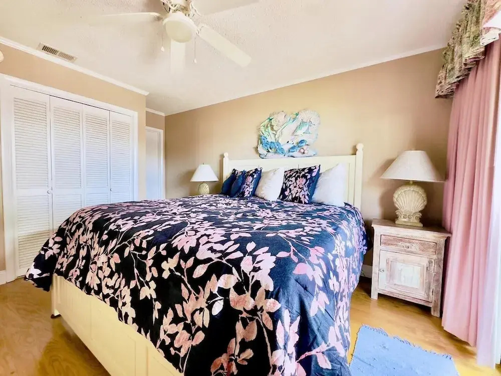 Tilghman Beach And Racquet Club 309 3 Bedroom Condo by RedAwning