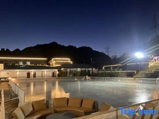 Qushuiliuxuan Dashe (Beijing Shidu Scenic Area Branch)