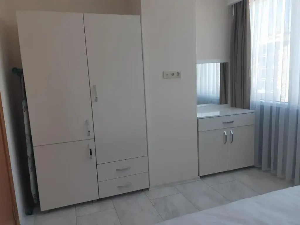 Mia Suite