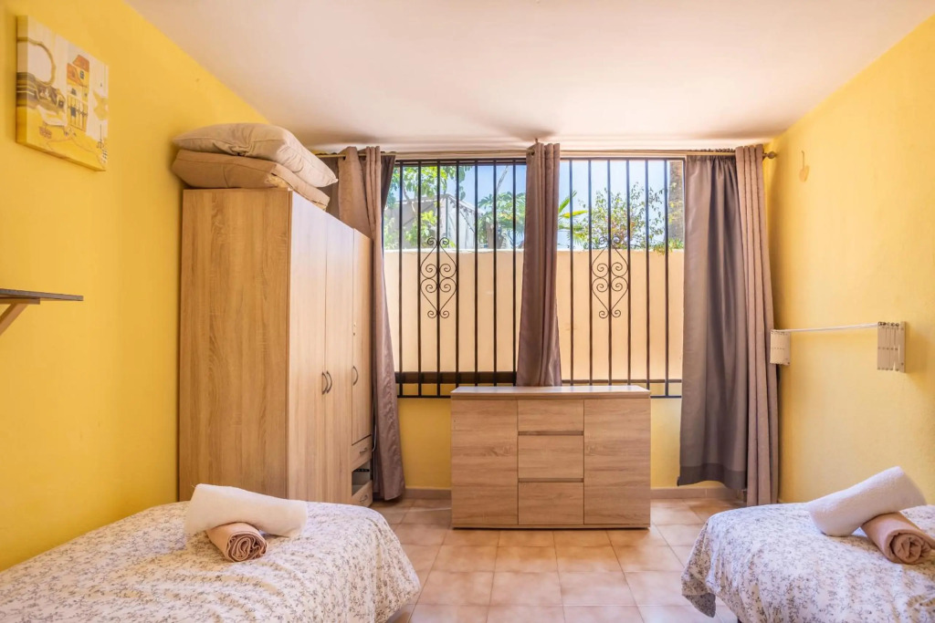 Feel like home Flat Los Cristianos by LoveTenerife