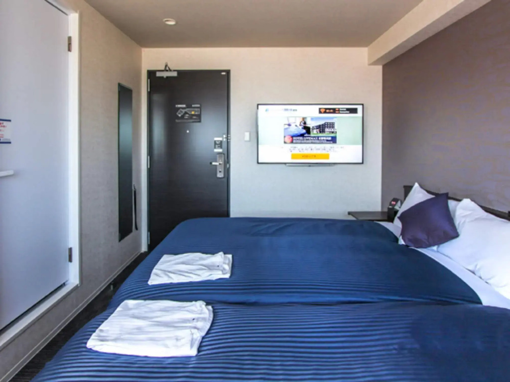 HOTEL LiVEMAX Kyoto Kamogawamae