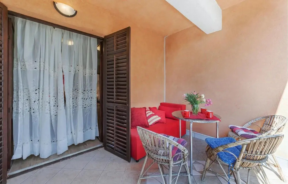 Stunning Apartment in Fazana With 1 Bedrooms and Wifi