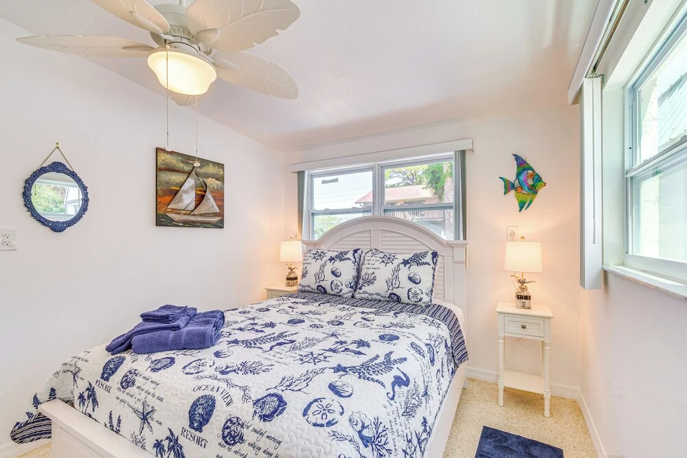 Hot Tub & Gas Grill: Port Richey Retreat
