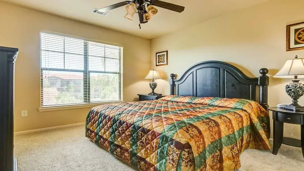 Bella Piazza 904 - 535