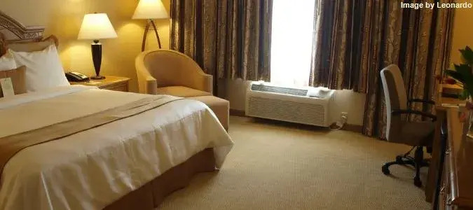 The Inn at Charles Town / Hollywood Casino