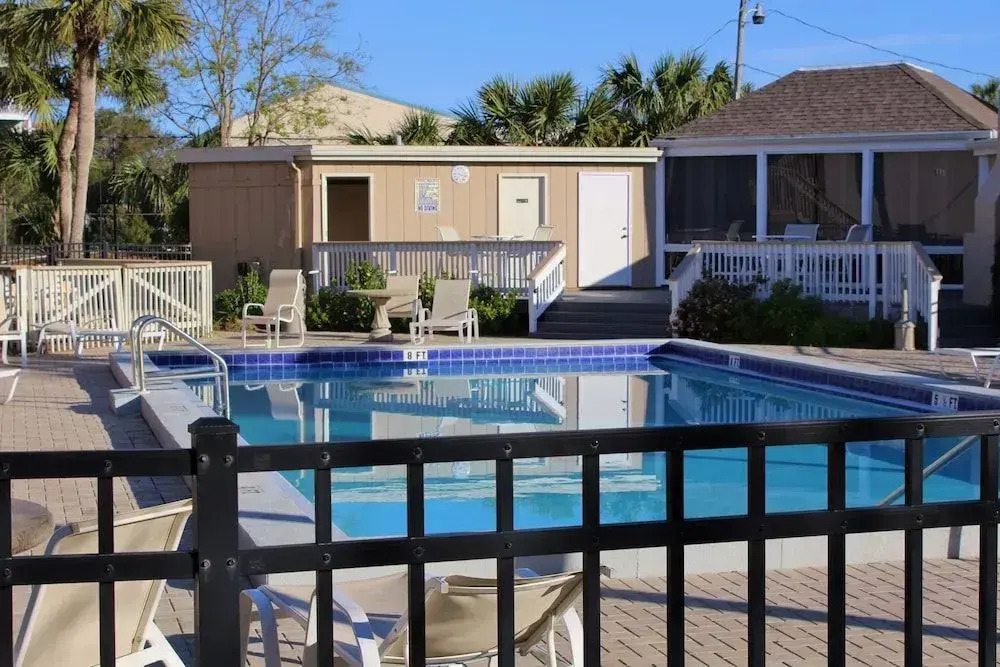 Chateau La Mer 16A 1 Bedroom 1 Bathroom Condo