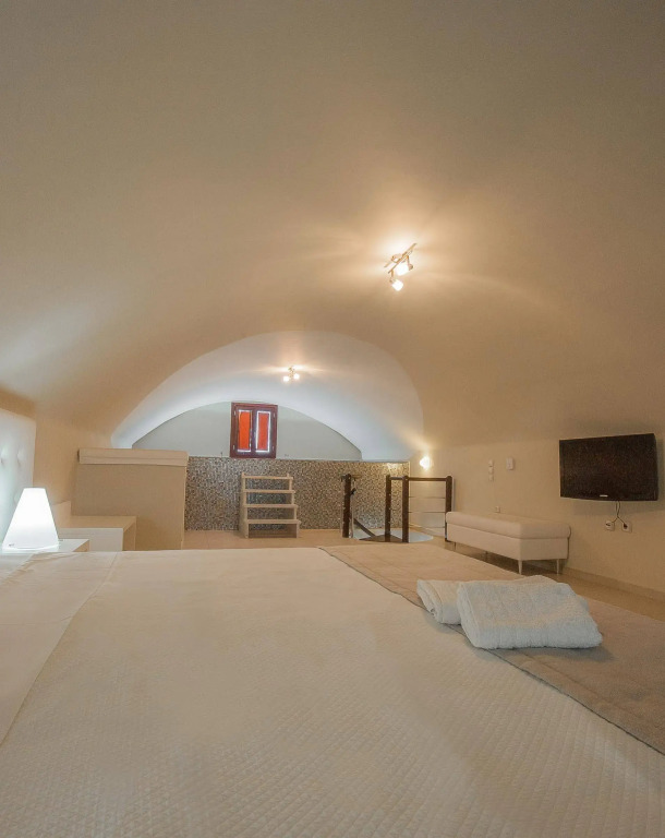 Splendour Hotel and Suites