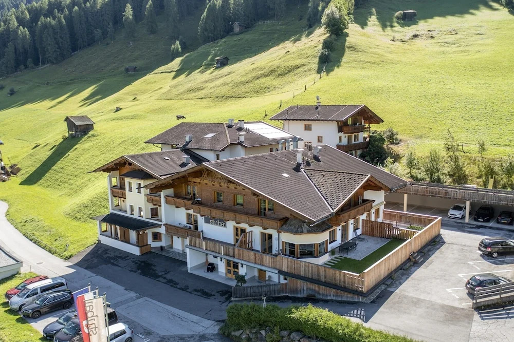 Quiet Flat With Terrace in Neustift Im Stubaital