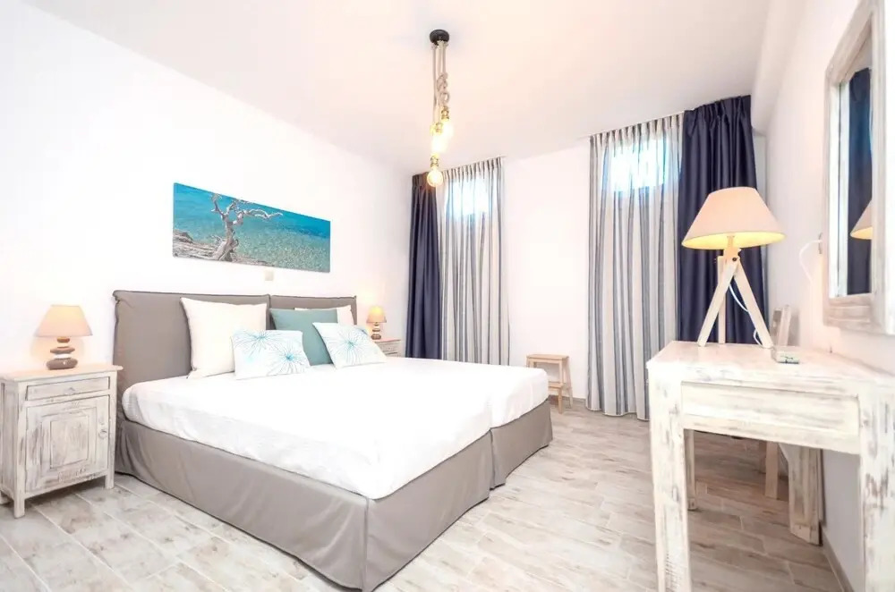 Villa With 2 Bedrooms in Naxos, With Wonderful sea View, Enclosed Gard