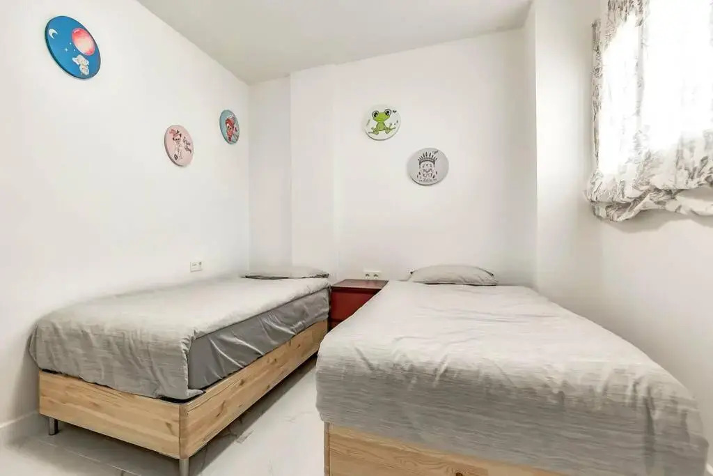 Modern apartment in Parque Royal I