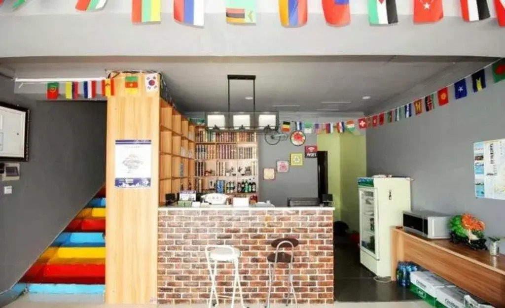 Little Free Time Internationa Hostel Qingdao