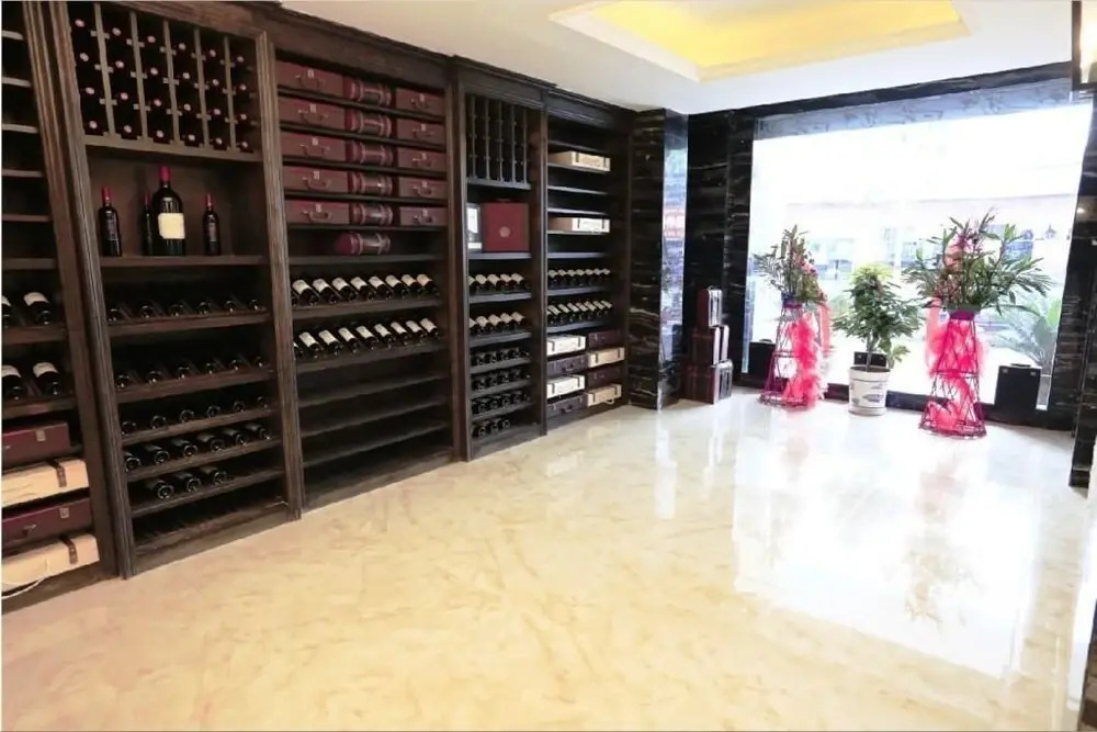 Shidongjin Art Hotel (Xixia Yigao Branch)