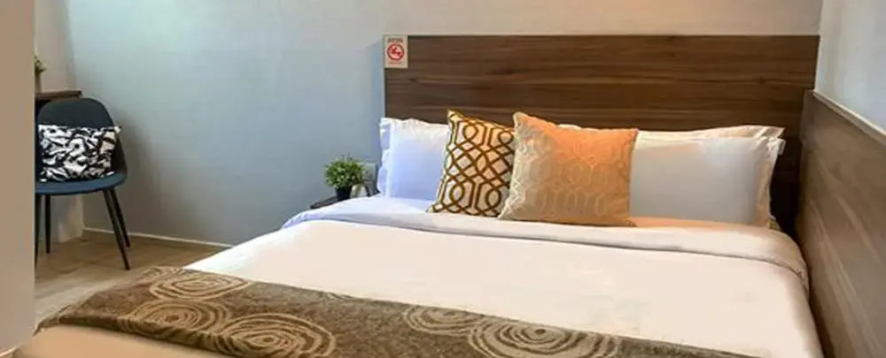 ST Signature Bugis Beach, DAYUSE, 8-9 Hours, check in 8AM or 11AM