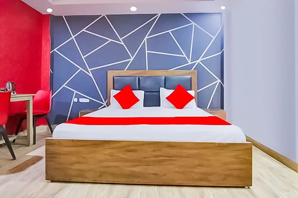 Hotel Classic By Roomshala - Nizamuddin Dargah