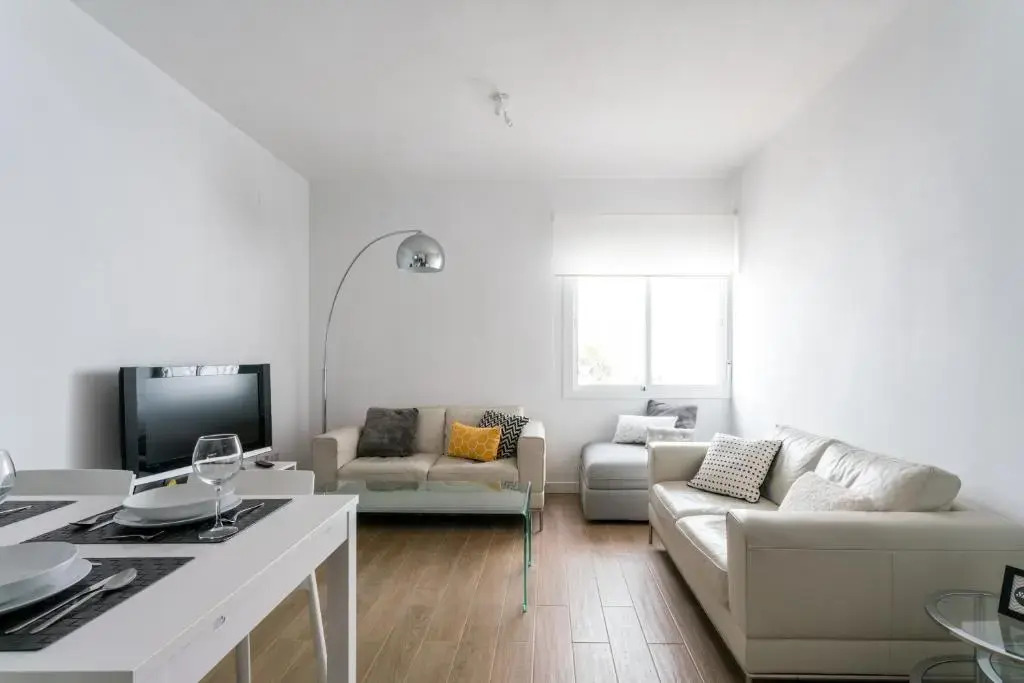 TRIANA 3 Bedrooms & 2 bath Parking Included