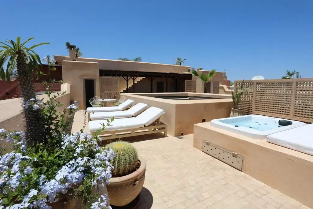72 Riad