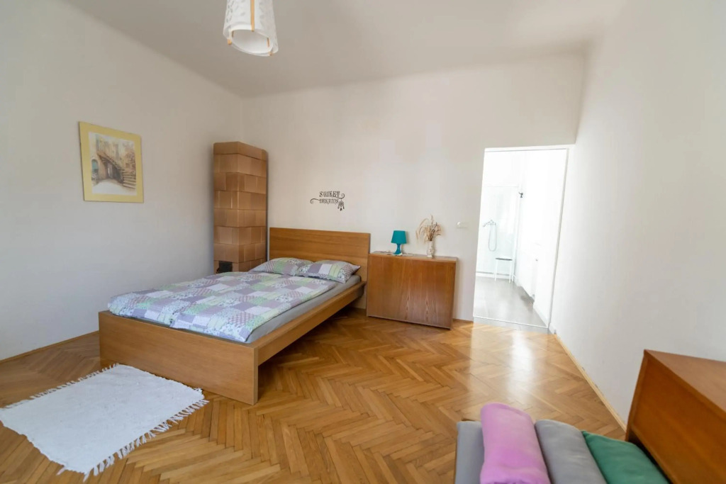 Sunny Villa Apartments